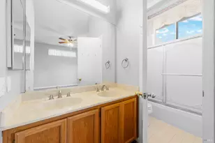 106 Genoa Ct, Vacaville, CA 95688 - Photo 16