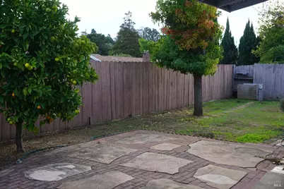 112 Dyer Court, Vallejo, CA 94591 - Photo 16