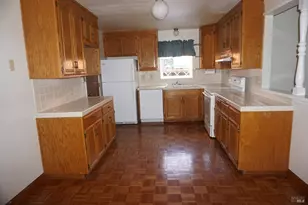 112 Dyer Ct, Vallejo, CA 94591 - Photo 4