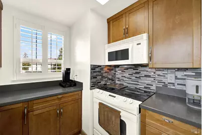 565 Lori Drive #80, Benicia, CA 94510 - Photo 38