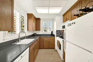 565 Lori Dr, Benicia, CA 94510 - Photo 6