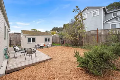 605 Baker Street, Petaluma, CA 94952 - Photo 26