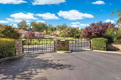 2036 Zinfandel Court, Vacaville, CA 95688 - Photo 20