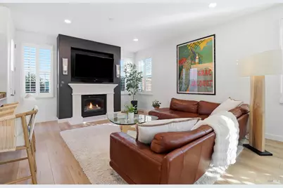 586 Sapphire Street, Petaluma, CA 94952 - Photo 6