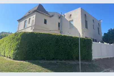 4901 W 20th Street, Los Angeles, CA 90016 - Photo 2