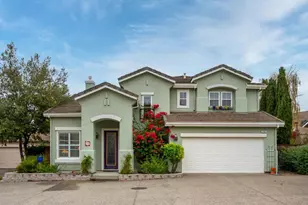 266 Cambridge Ln, Petaluma, CA 94952 - Photo 2