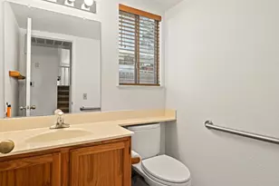 309 Regency Cir, Vacaville, CA 95687 - Photo 14