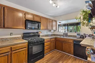 101 Pinewood Ct, Cotati, CA 94931 - Photo 10