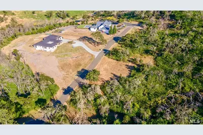 3927 Silver Fox Court, Santa Rosa, CA 95403 - Photo 4