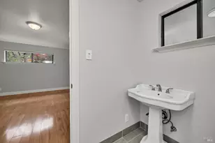 10005 Meadow Dr, Cobb, CA 95426 - Photo 16