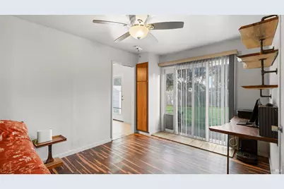 1047 E Tennessee Court, Fairfield, CA 94533 - Photo 16