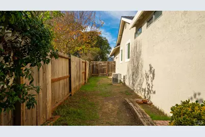923 Steller Way, Suisun City, CA 94585 - Photo 30