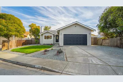 923 Steller Way, Suisun City, CA 94585 - Photo 2