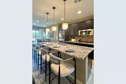 874 Erin Way, Napa, CA 94559 - Photo 8