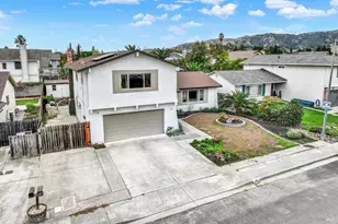 196 Caldwell Dr, Vacaville, CA 95687 - Photo 2