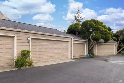 38 Creekside Court, Corte Madera, CA 94925 - Photo 26