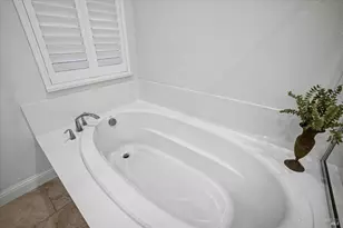 6006 Peacock Ct, Vacaville, CA 95688 - Photo 20