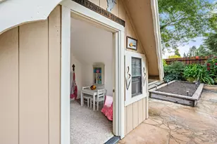 8091 Hill Dr, Sebastopol, CA 95472 - Photo 34