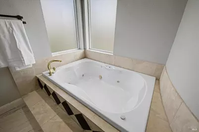 7125 Solitude Court, Vacaville, CA 95688 - Photo 72