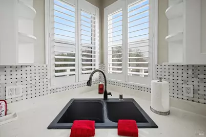 7125 Solitude Court, Vacaville, CA 95688 - Photo 52