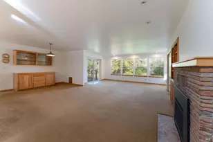 1590 Manzanita Dr, Ukiah, CA 95482 - Photo 8
