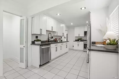 370 Clara Street, Oakland, CA 94603 - Photo 18