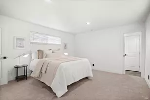 370 Clara St, Oakland, CA 94603 - Photo 36