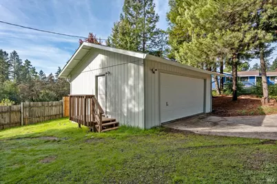 27931 Poppy Drive, Willits, CA 95490 - Photo 8
