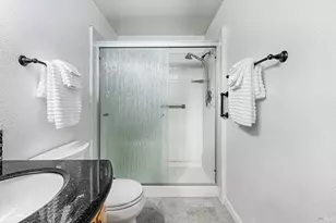 199 White Oak Dr, Santa Rosa, CA 95409 - Photo 20