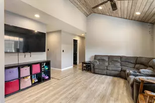 9645 Lee St, Upper Lake, CA 95485 - Photo 10