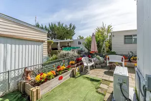 700 E Gobbi St, Ukiah, CA 95482 - Photo 18