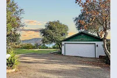 11613 Lakeview Drive, Clearlake Oaks, CA 95423 - Photo 4