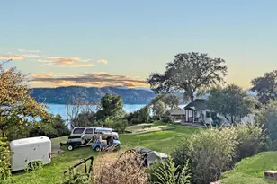 11613 Lakeview Dr, Clearlake Oaks, CA 95423 - Photo 2