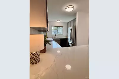 105 Elbridge Avenue #E, Cloverdale, CA 95425 - Photo 14