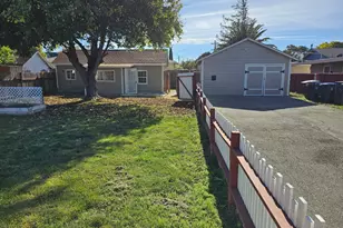 519 Cordelia St, Suisun City, CA 94585 - Photo 12