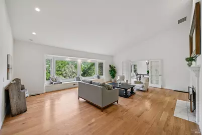 5 Maoli Drive, San Rafael, CA 94903 - Photo 32