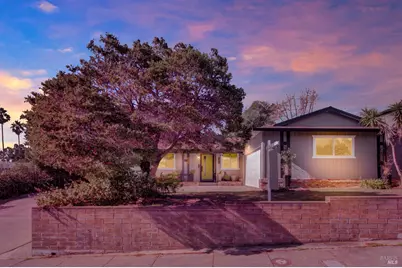 221 Parkview Terrace, Vallejo, CA 94589 - Photo 2