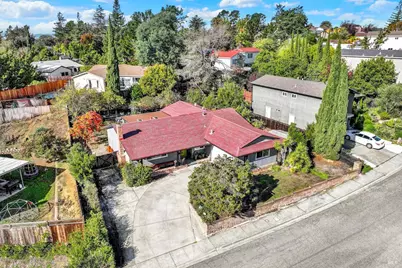 221 Parkview Terrace, Vallejo, CA 94589 - Photo 4