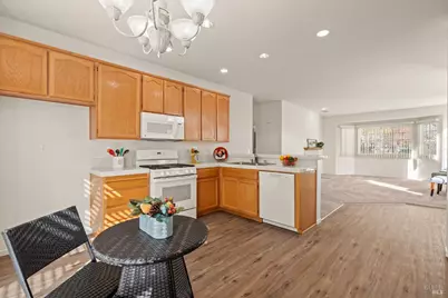 732 Summerset Drive, Rio Vista, CA 94571 - Photo 10