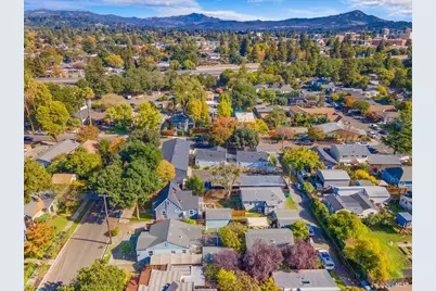 130 11th Street, Santa Rosa, CA 95401 - Photo 1