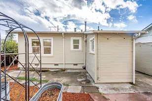 3661 Loma Vista Ave, Oakland, CA 94619 - Photo 28