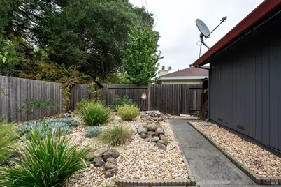 2443 Big Oak Drive, Santa Rosa, CA 95401 - Photo 38