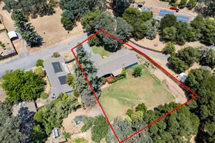 1725 E Madrone Dr, Ukiah, CA 95482 - Photo 32