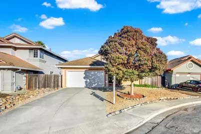 1136 Courtland Court, Fairfield, CA 94534 - Photo 4