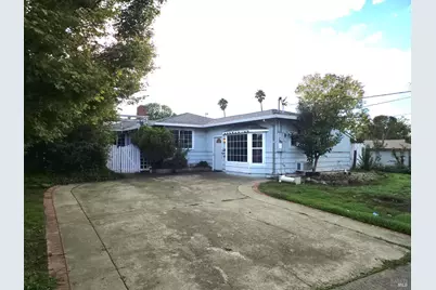 15 Alta Loma Drive, American Canyon, CA 94503 - Photo 2