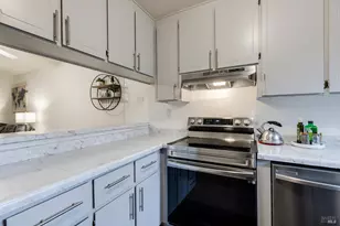 668 Racquet Club Dr, Rohnert Park, CA 94928 - Photo 8