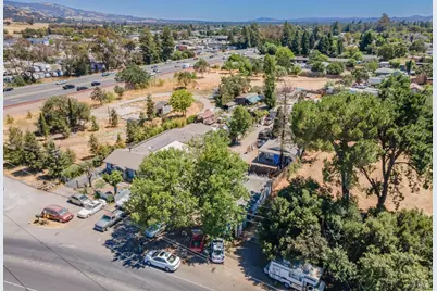 104 Bellevue Avenue, Santa Rosa, CA 95407 - Photo 14