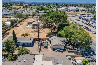 104 Bellevue Avenue, Santa Rosa, CA 95407 - Photo 12