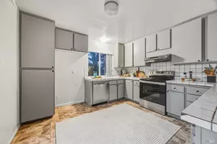 494 Mills Dr, Benicia, CA 94510 - Photo 22