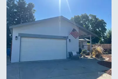 540 Glenside Drive, Dixon, CA 95620 - Photo 2